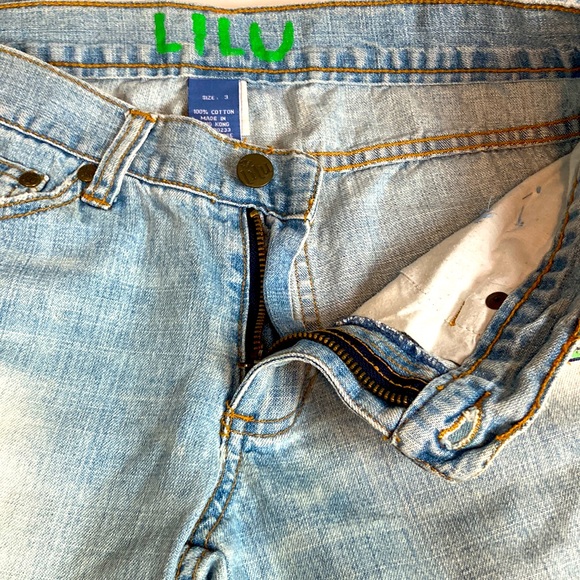 LILU 🌸 women’s jeans, size 3, distressed flower/bead boho look - Picture 11 of 13